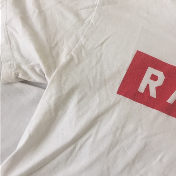 ⚠️FOREVER 21 white ramen crop top graphic tee - Picture 7 of 8